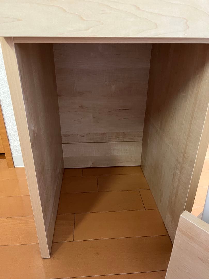 のんた　近日掲載終了！美品！ディノス　分別ゴミ箱付きすき間収納庫