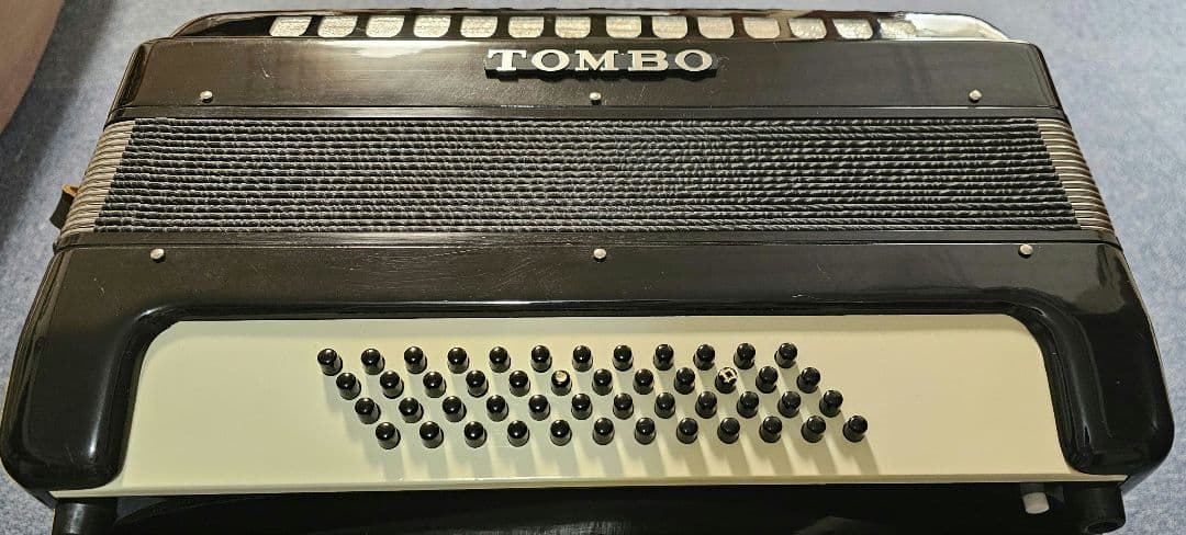 TOMBO アコーディオン　No52 ケース付き　トンボ　34鍵盤