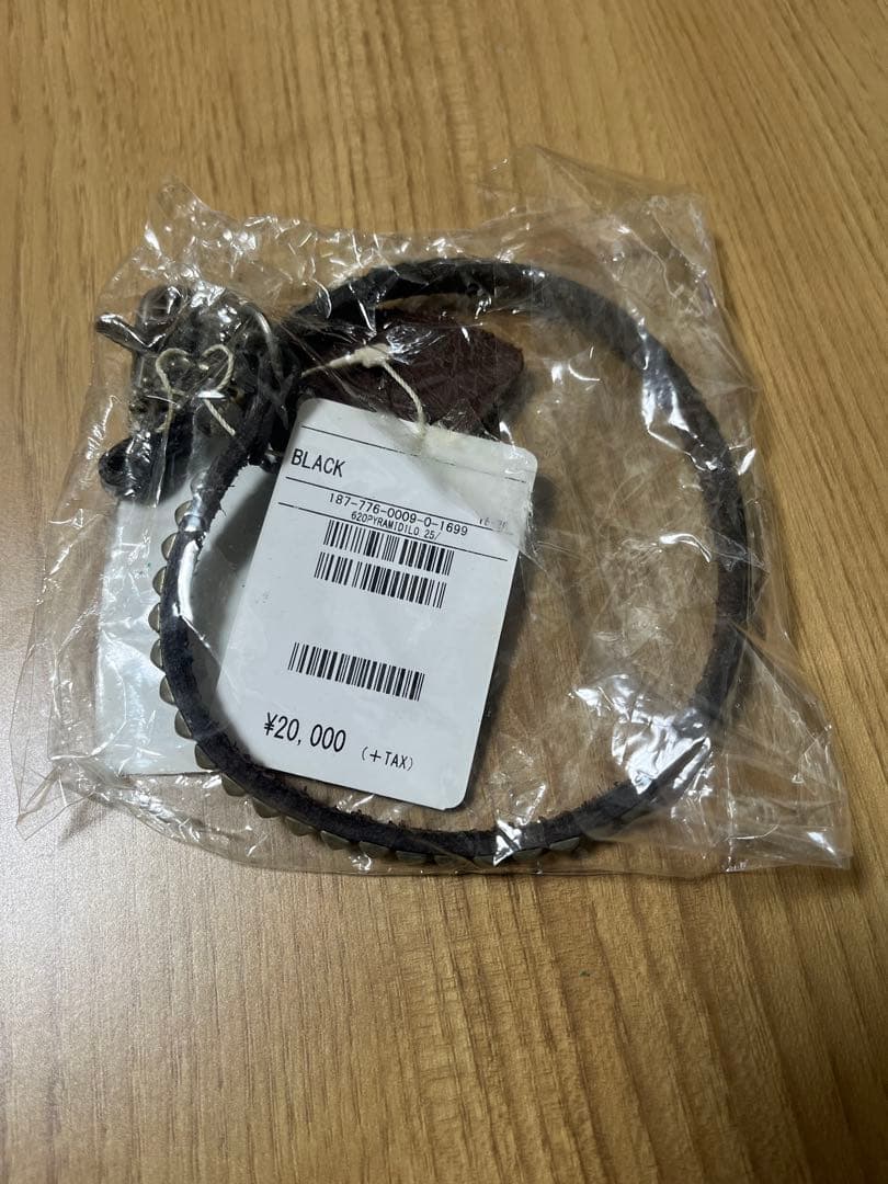 ＨＴＣスタッズ　レザーウォレットチェーン　HTC