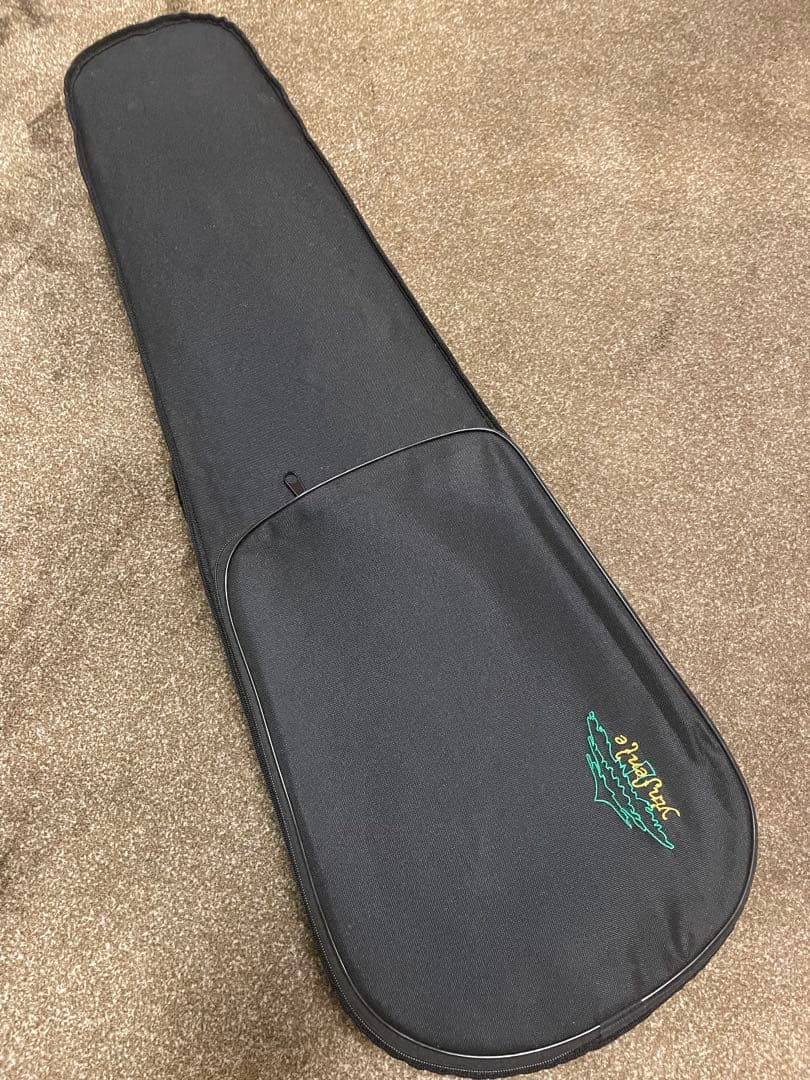 電子ヴィオラ　未使用品(弓、ケース付)