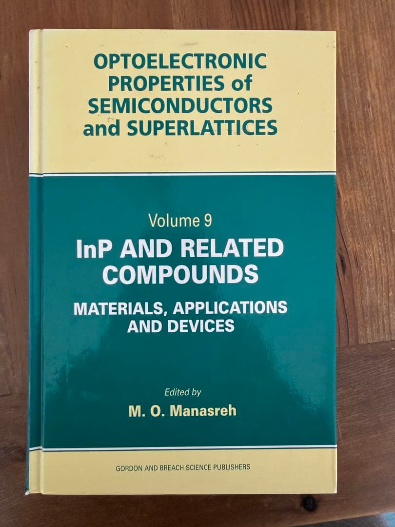 洋書 InP and related compounds Materials