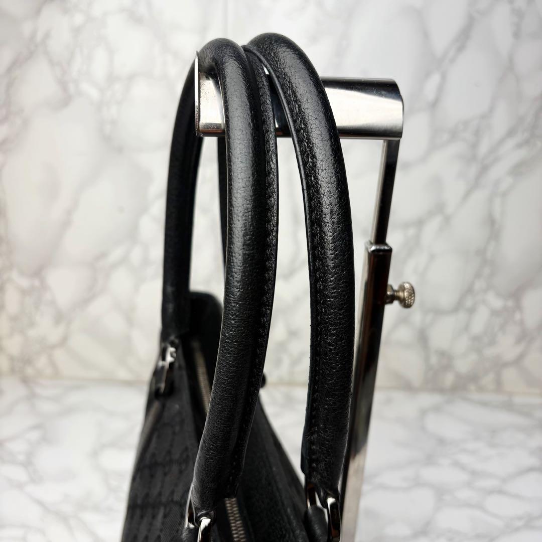 081 美品 GUCCI トートバッグ ハンドバッグ GGキャンバス yd6