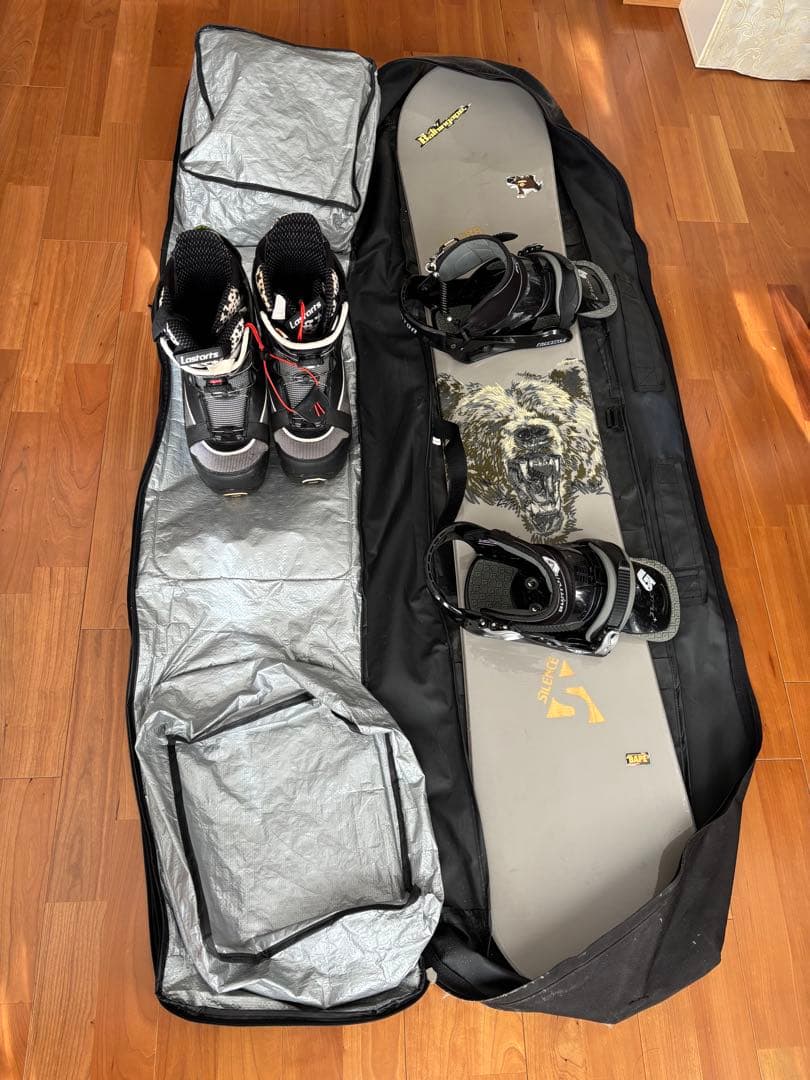 スノーボードセット(板・ビンディング・靴・ケース)