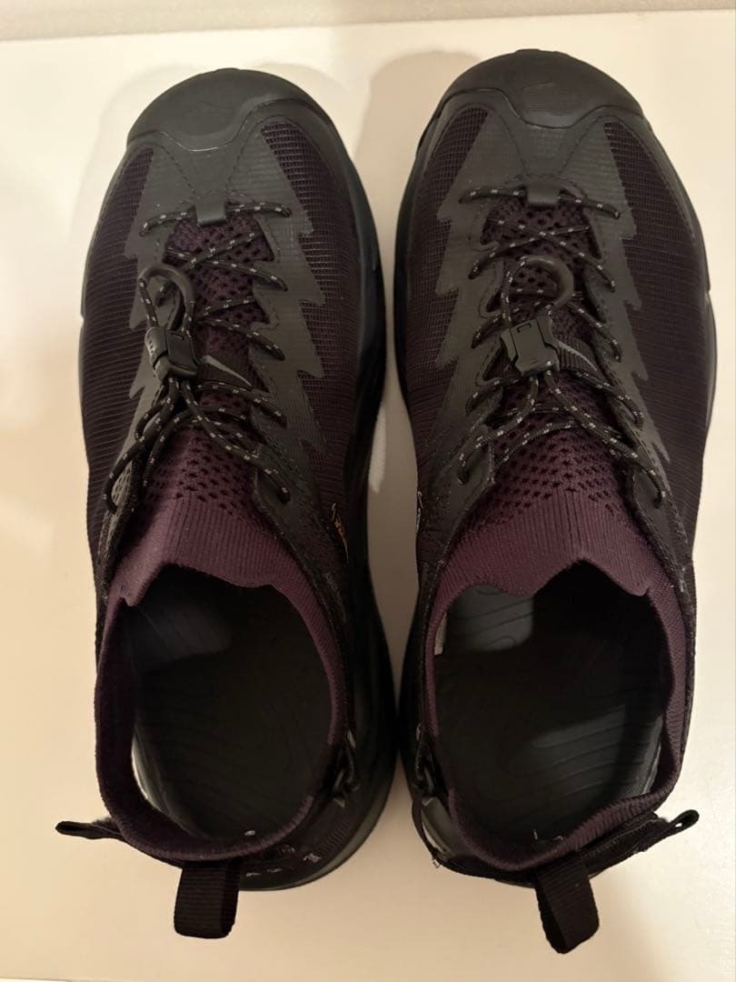 ホカオネオネ　HOKA ストラップサンダル　ホパラ2