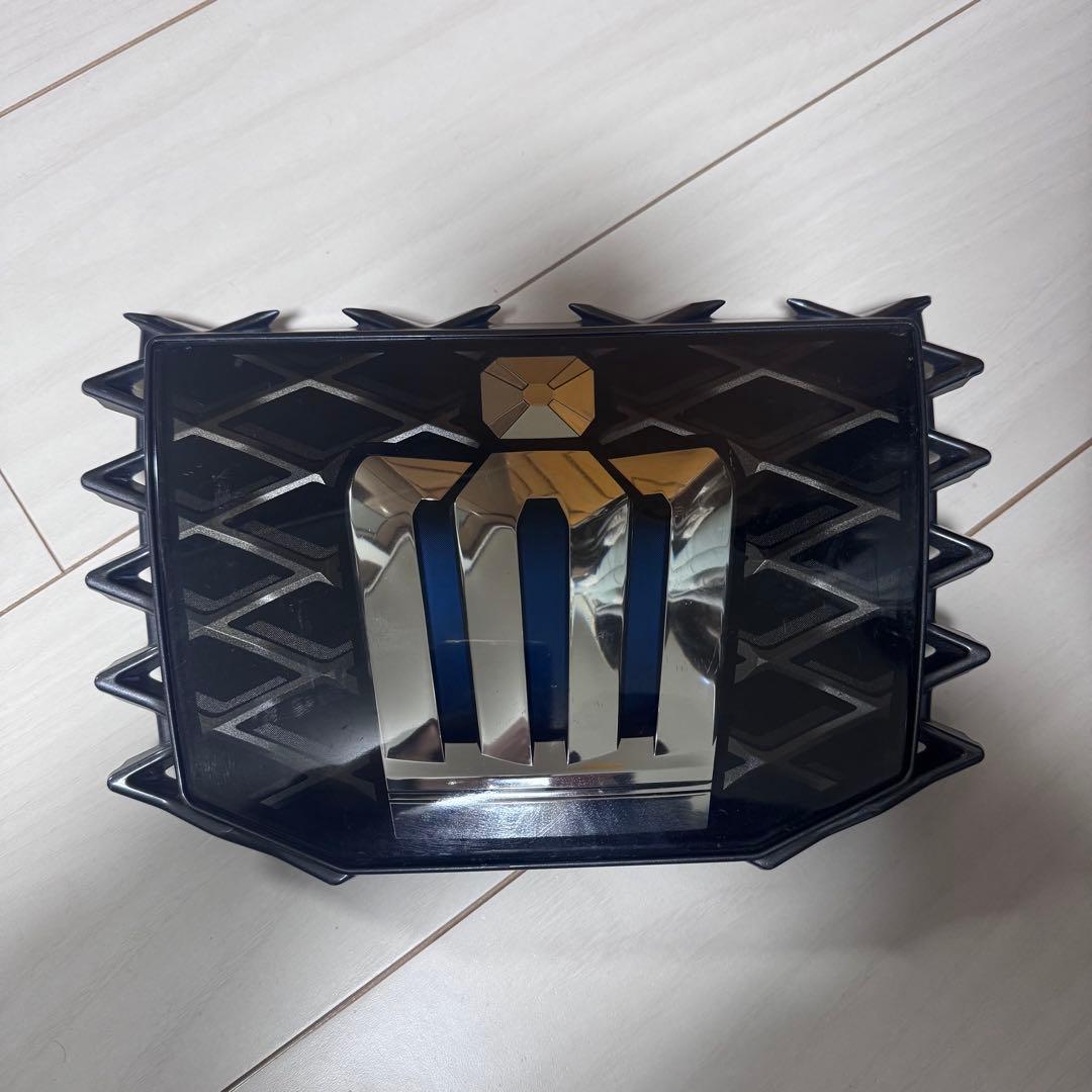 210系 クラウンハイブリット エンブレム アスリート