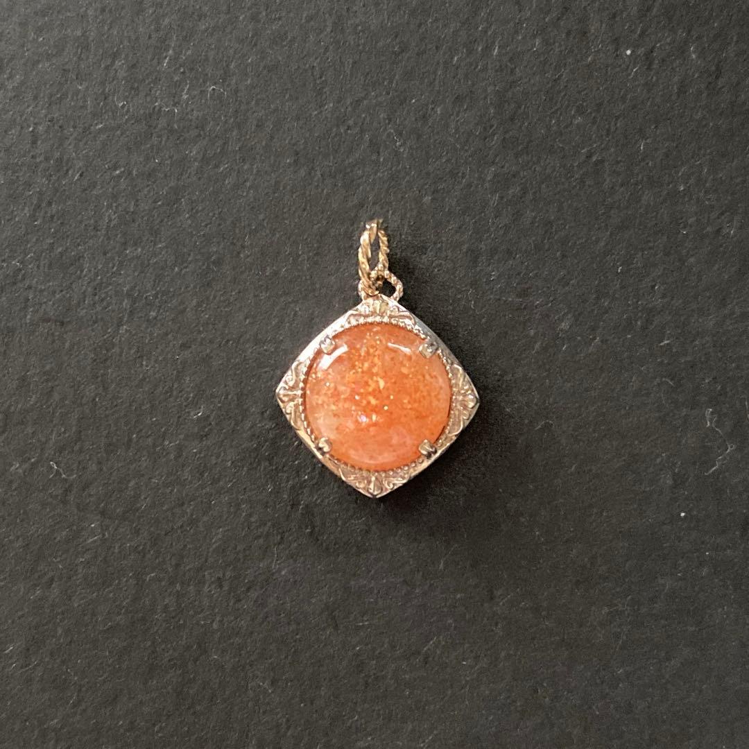 シ*ー様 美品 agete シルバー／K10サンストーンチャーム 完売品