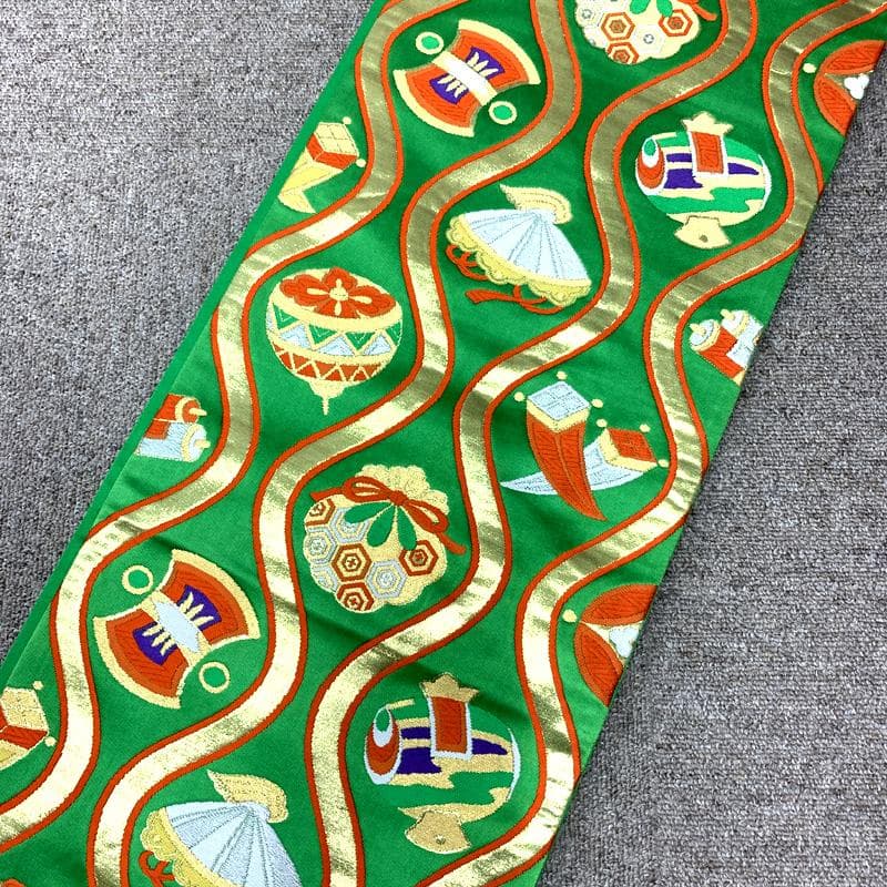 504ag63□七五三 七歳 女児 着物&袋帯&長襦袢 金駒刺繍 鼓 菊□