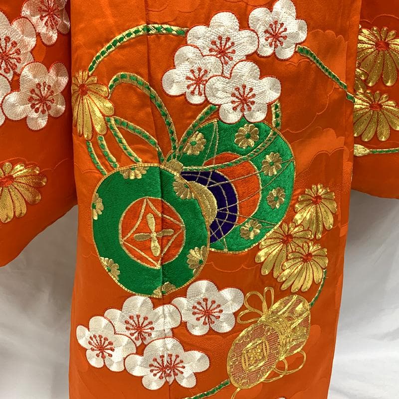 504ag63□七五三 七歳 女児 着物&袋帯&長襦袢 金駒刺繍 鼓 菊□