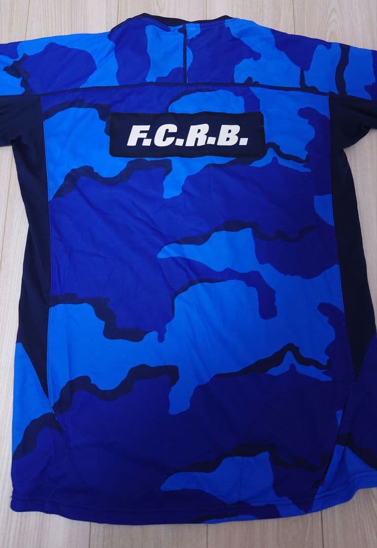 FC　Bristol カモフ柄　上下　Lサイズ　セットアップ