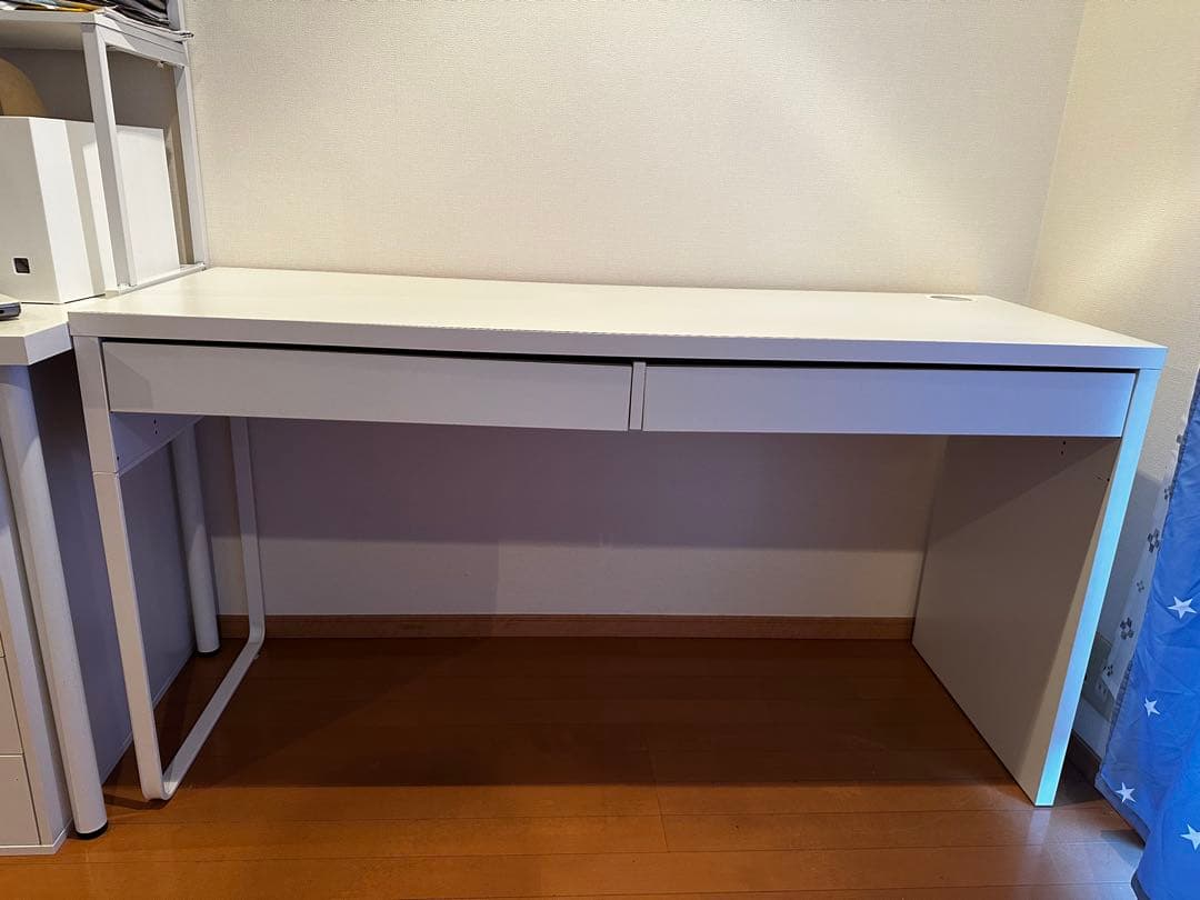 【送料込み】IKEA ミッケ ホワイトデスク 142cm 2引き出し
