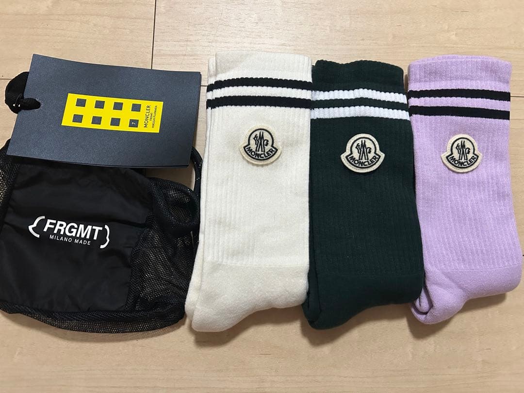 新品未使用　モンクレール　ソックス　3足セット