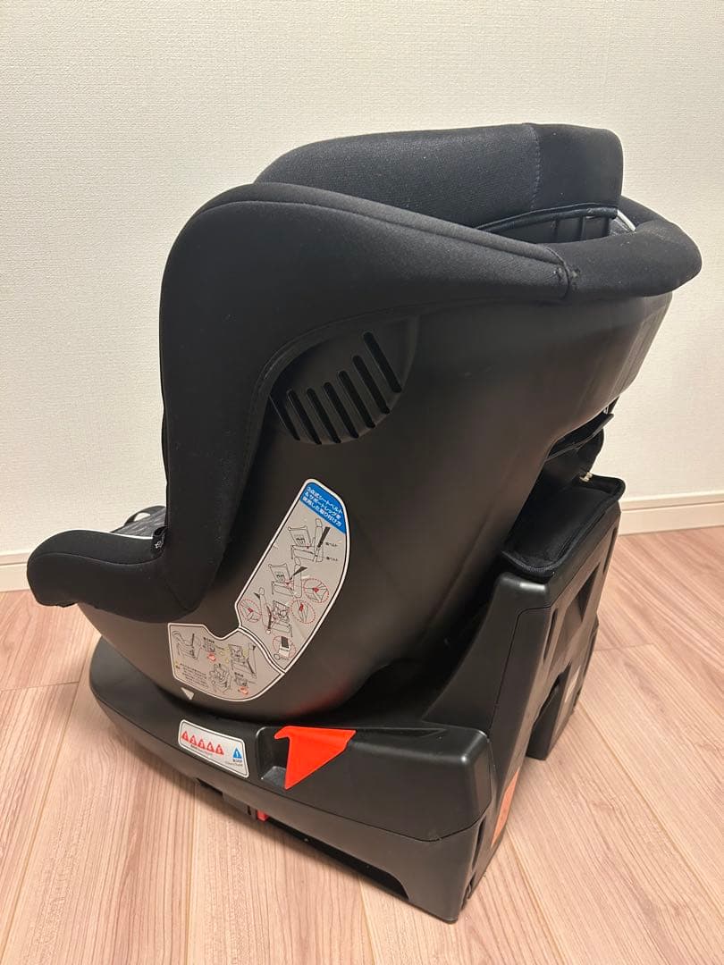 西松屋ターンレジェ チャイルドシート B-903 FIX-ST