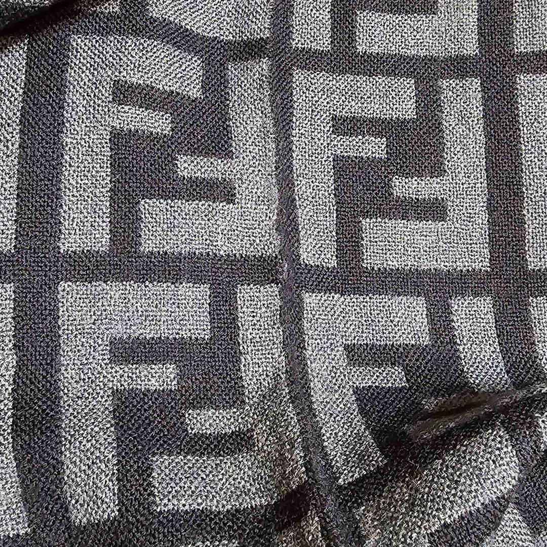 FENDI ストール ズッカ柄 マフラー ウール100％ ネイビー 青系
