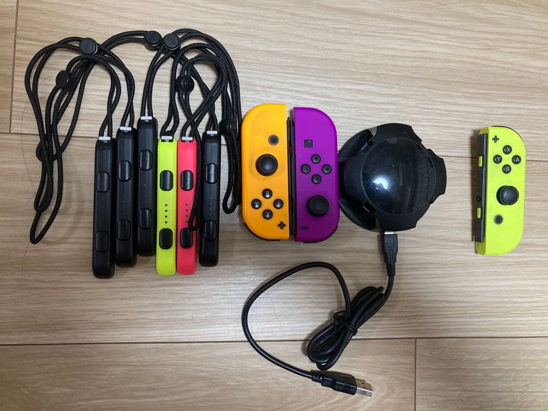 Nintendo Switch 本体 付属品付属品多数あり！ 中古品　⭐︎お買得⭐︎