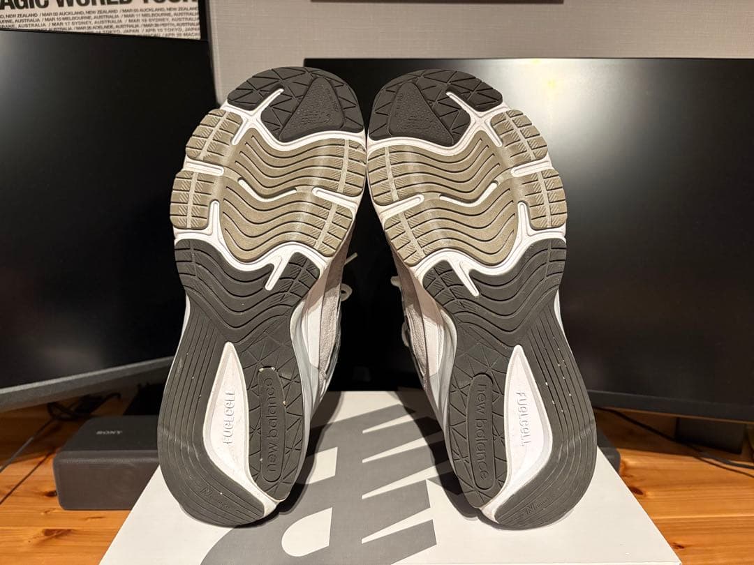 ニューバランス990v6 28cm