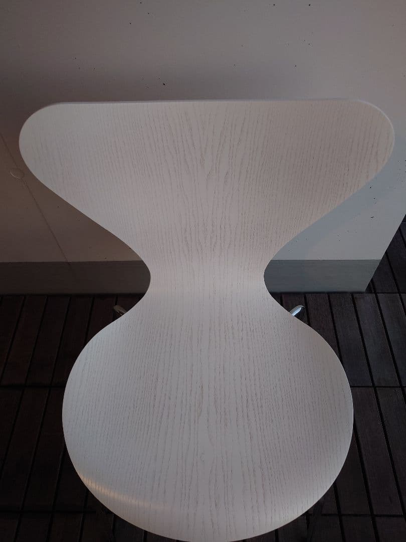 【展示品】フリッツハンセン／セブンチェア／カラードアッシュホワイト／クローム脚②