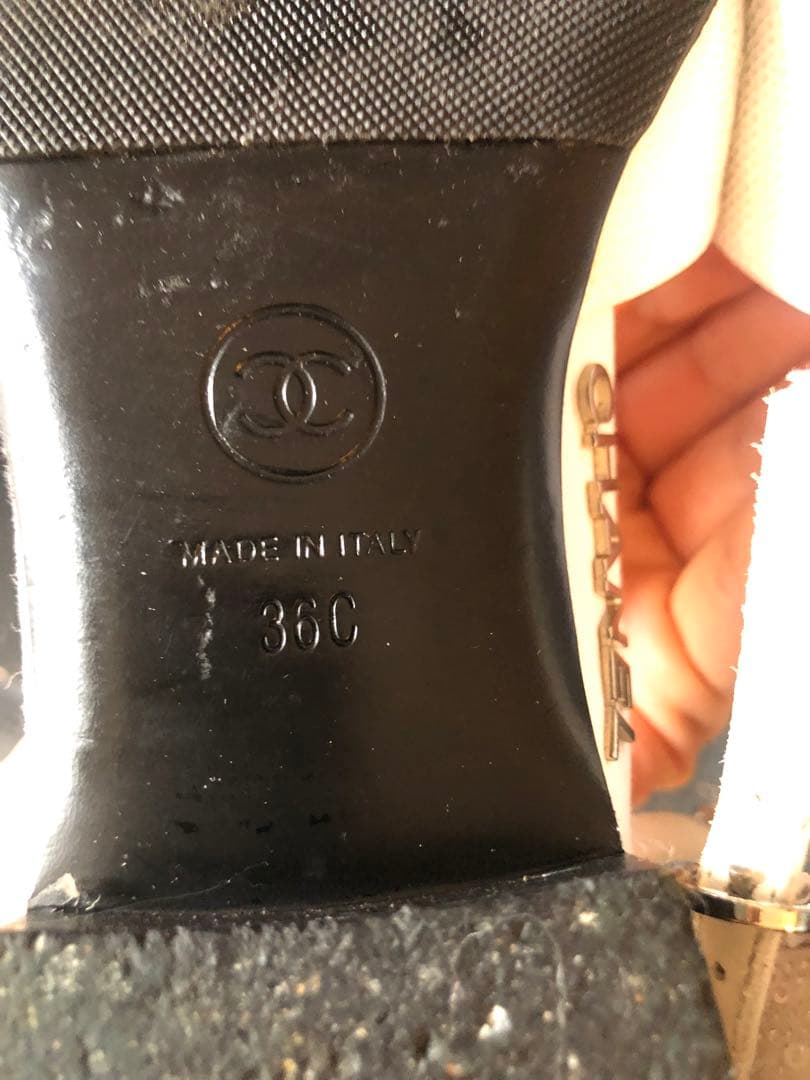 CHANEL フラットシューズ ホワイト/ブラック