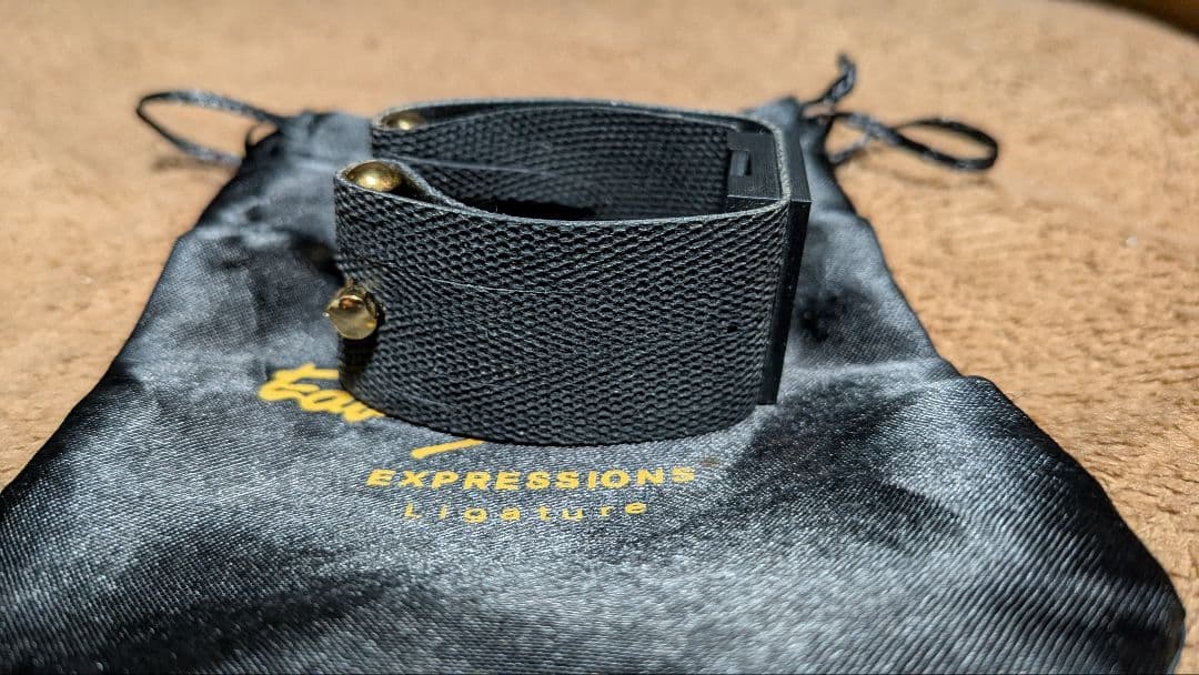 エディ・ダニエルズ エクスプレッションズ カーボンリガチャー バスクラリネット用