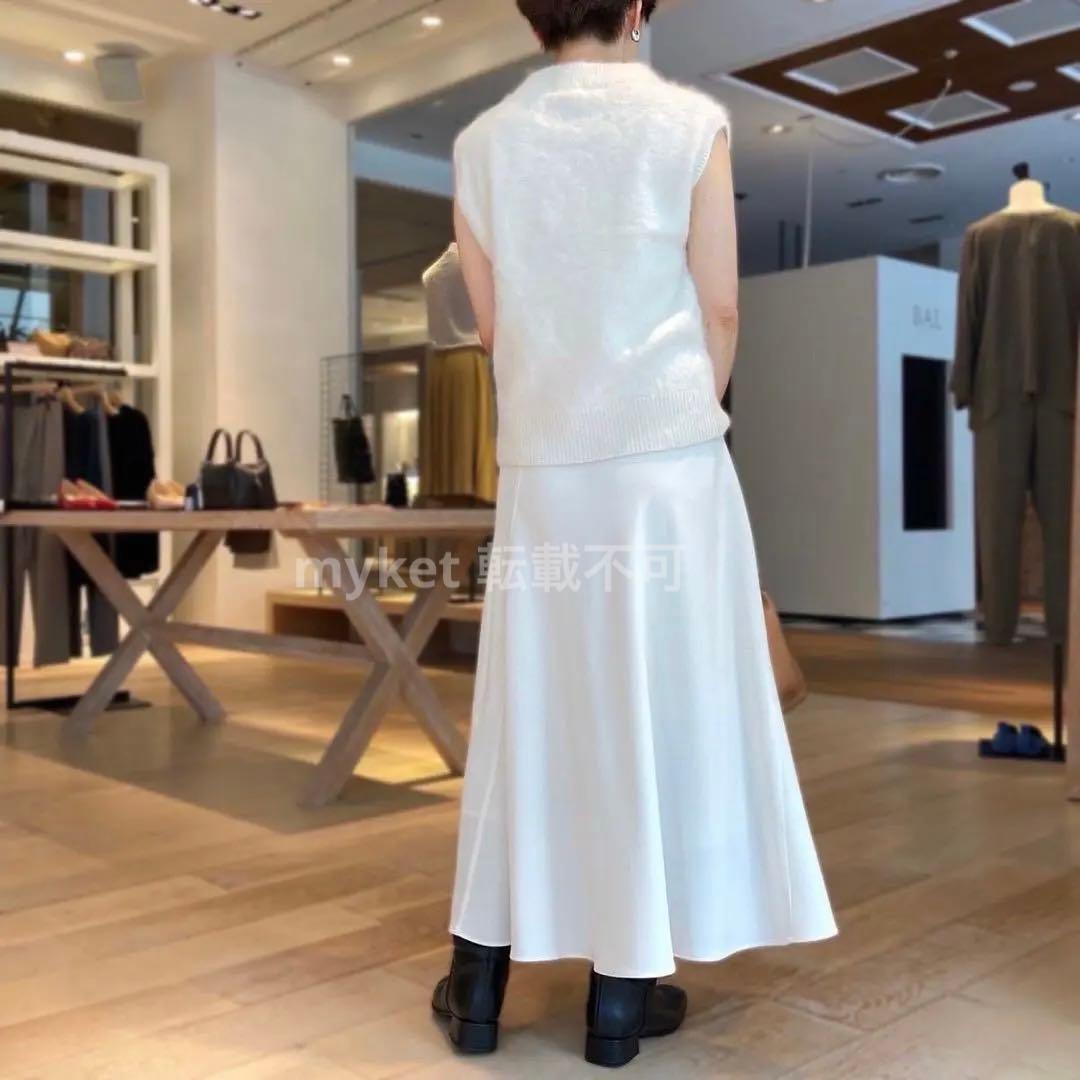 DES PRÉS フォックスカシミヤ ノースリーブニット トゥモローランド