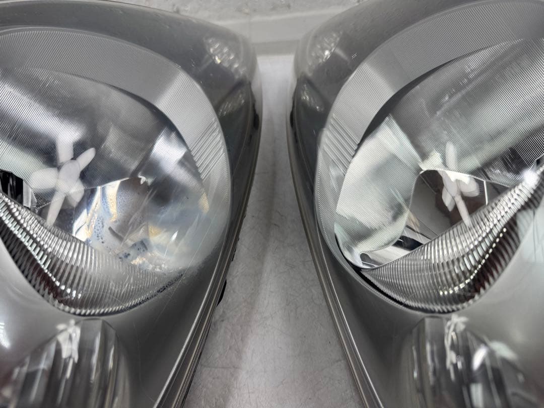 ホンダ フィット GE6 前期 純正 HID ヘッドライトフィット RS 左右