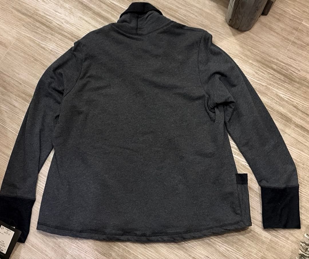 モユル　萌　MOYURU 新品　カットソー　Free GLAY×BLACK