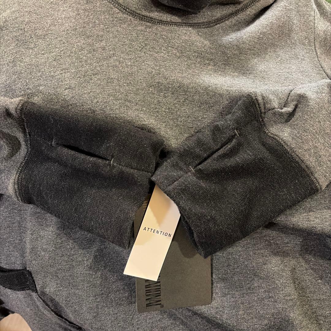 モユル　萌　MOYURU 新品　カットソー　Free GLAY×BLACK