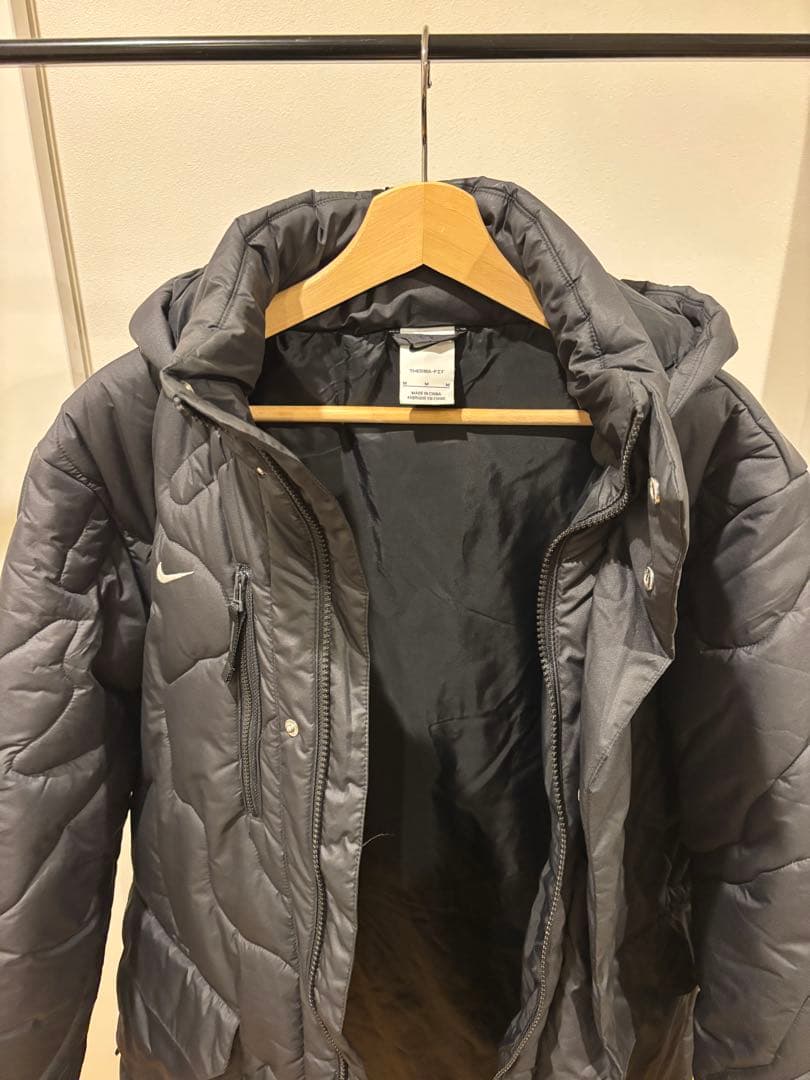 Nike ベンチコート キルティング　レペル