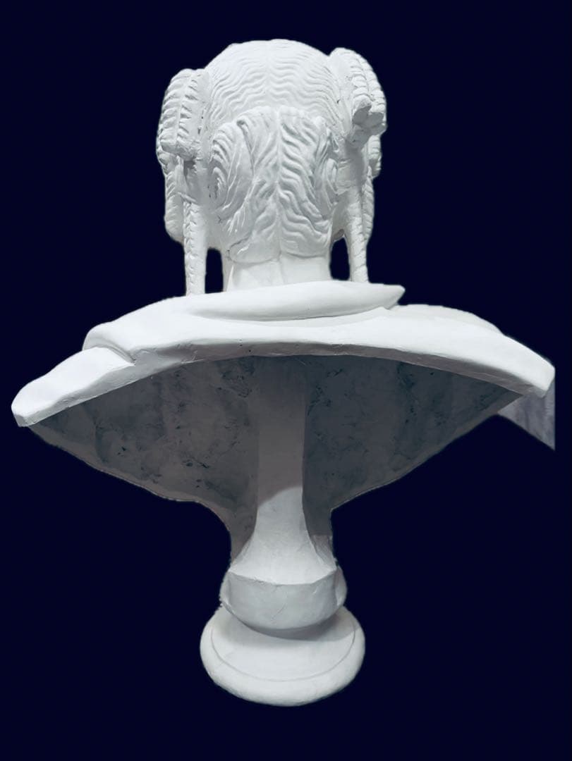 パジャント　石膏像