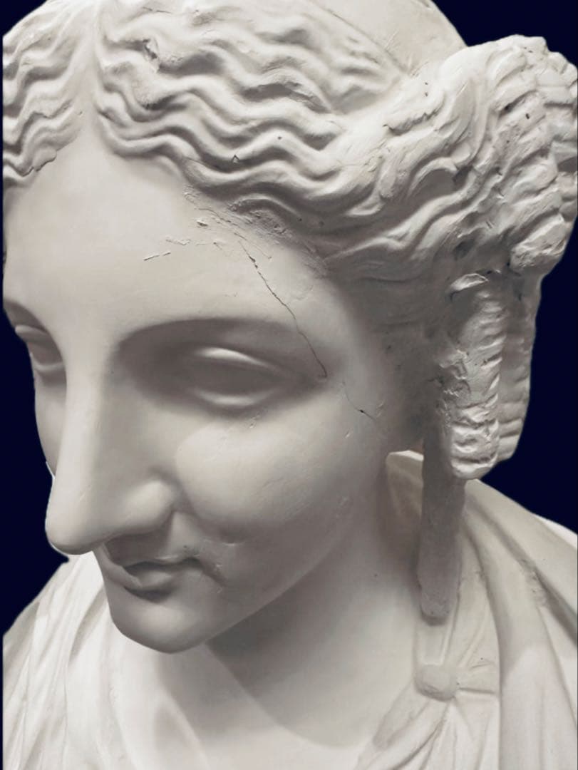 パジャント　石膏像