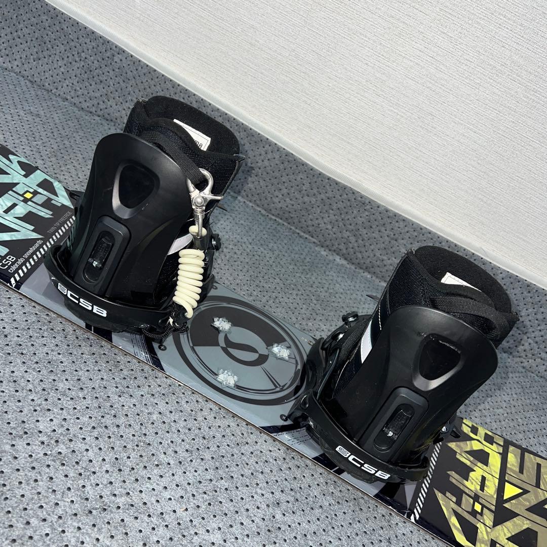 数回使用 キッズスノーボード CSB 90cm＋バイン＋BOAブーツ