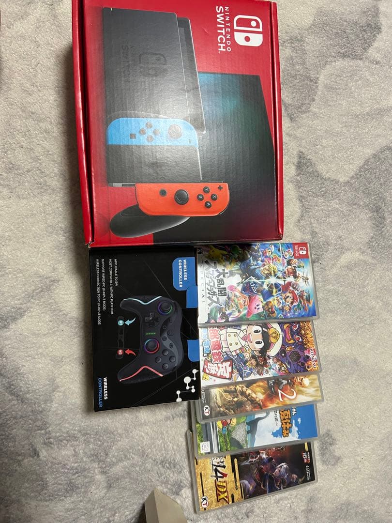 お得セットNintendoSwitch本体プラスカセット5本付き➕コントローラー