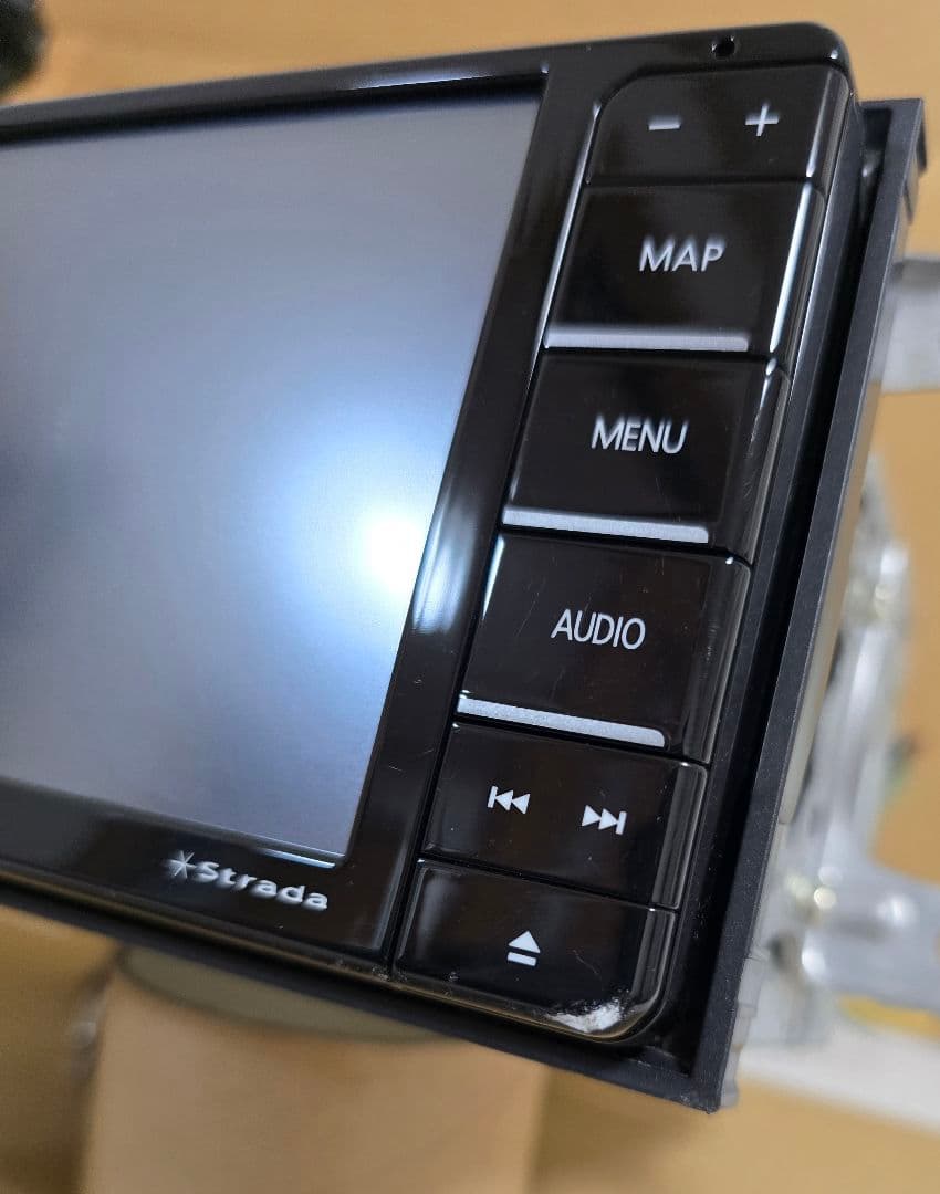 パナソニック カーナビ ストラーダ 7インチワイド CN-HE02WD