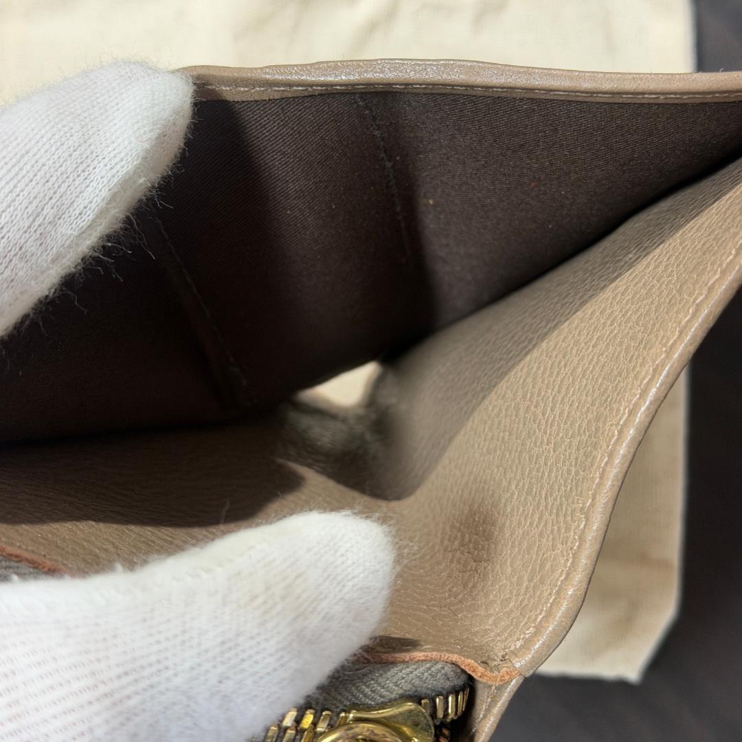 【新品未使用】イルビゾンテ ファスナー 財布 グレー