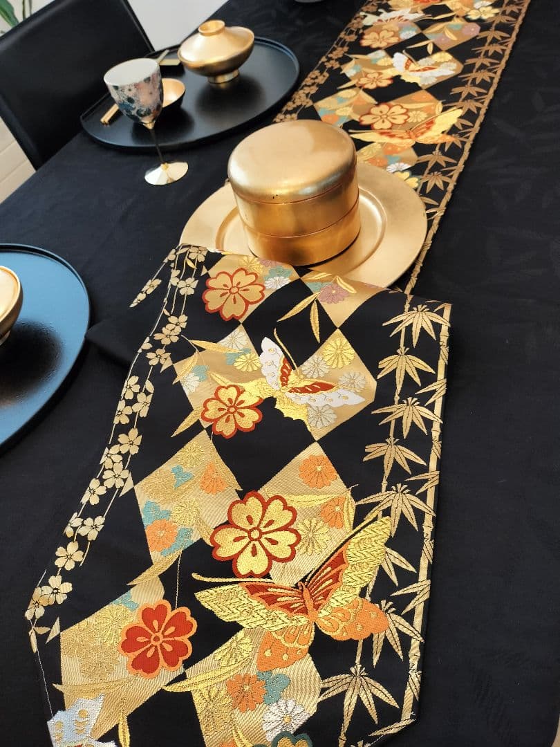 ルブの森★　A619★逸品‼️高級全通帯‼️ひな祭り‼️テーブルランナー