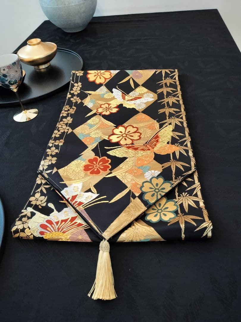 ルブの森★　A619★逸品‼️高級全通帯‼️ひな祭り‼️テーブルランナー