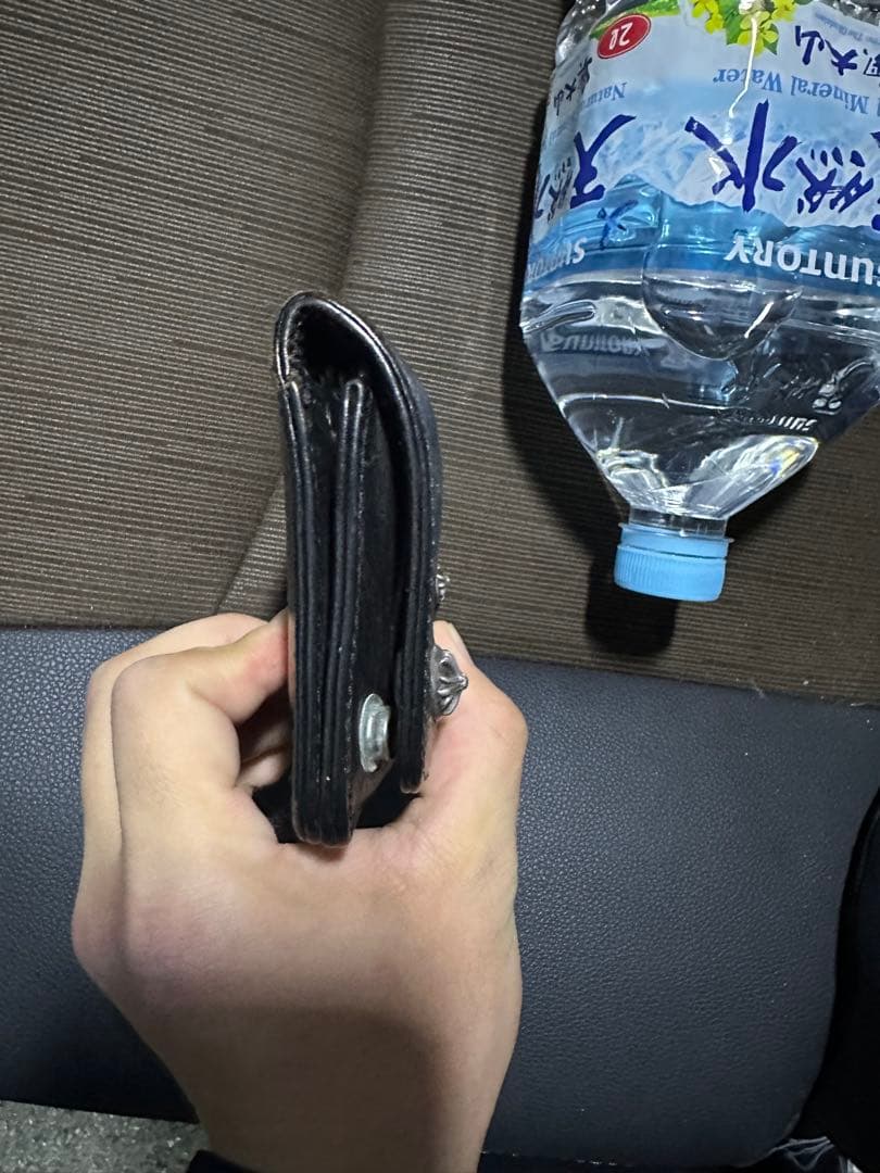 クロムハーツ 1ZIPクロスボタンレザーウォレット