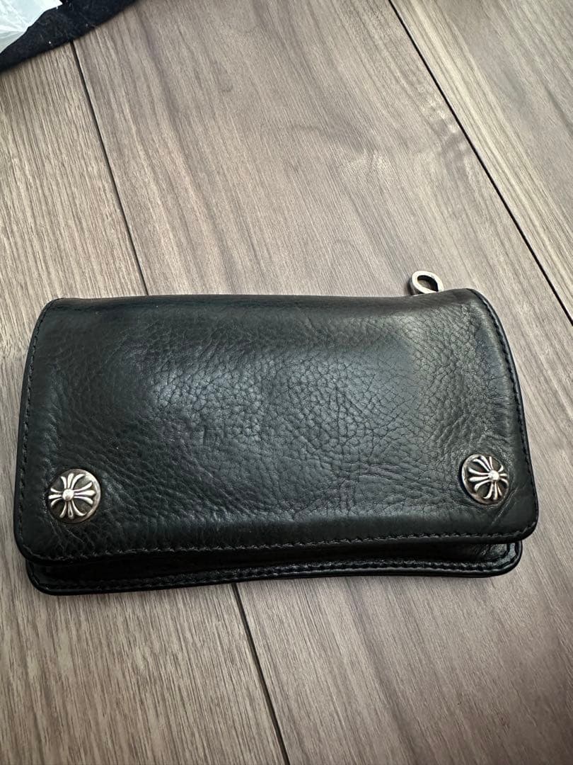 クロムハーツ 1ZIPクロスボタンレザーウォレット