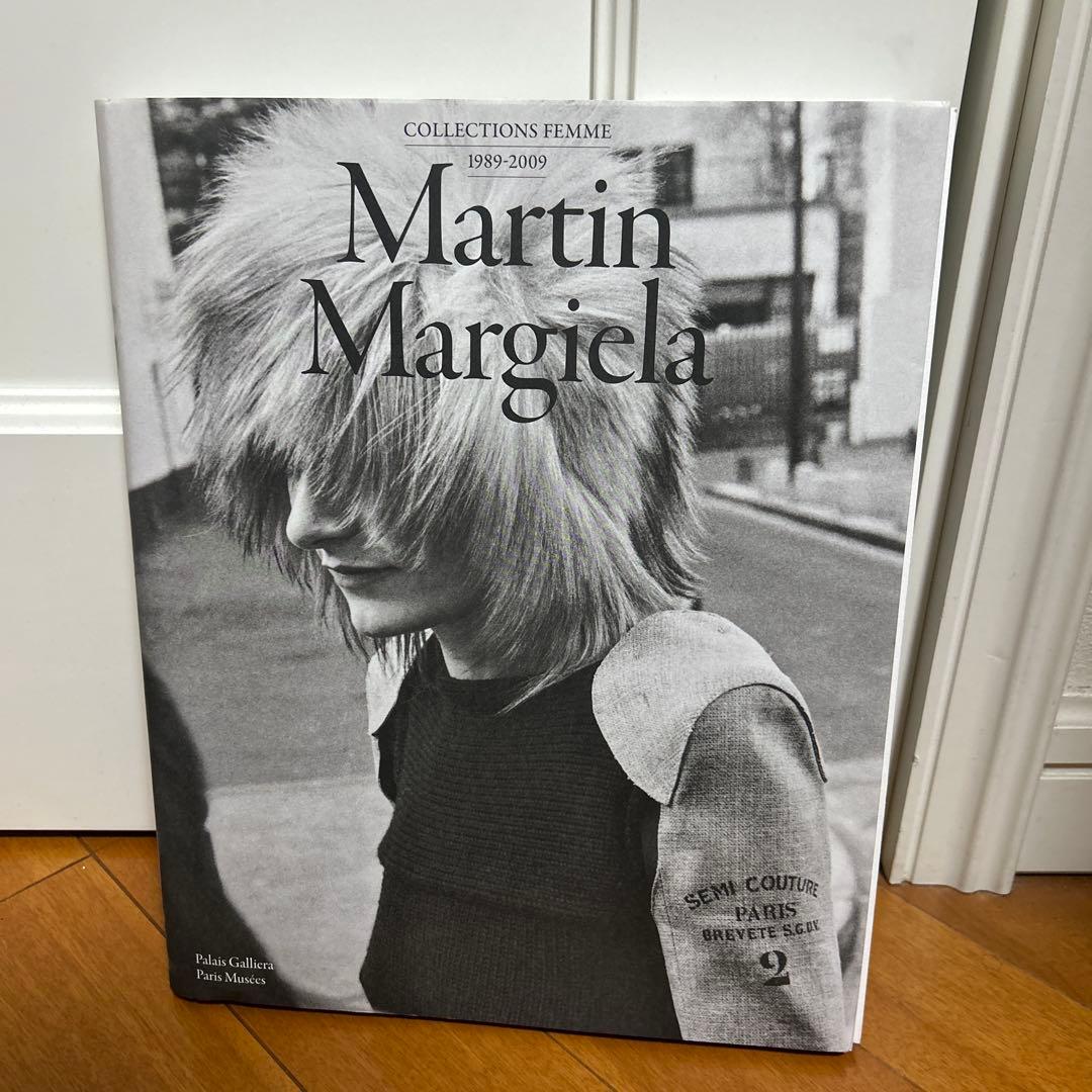 アート・デザイン・音楽 Martin Margiela The Women's Collections