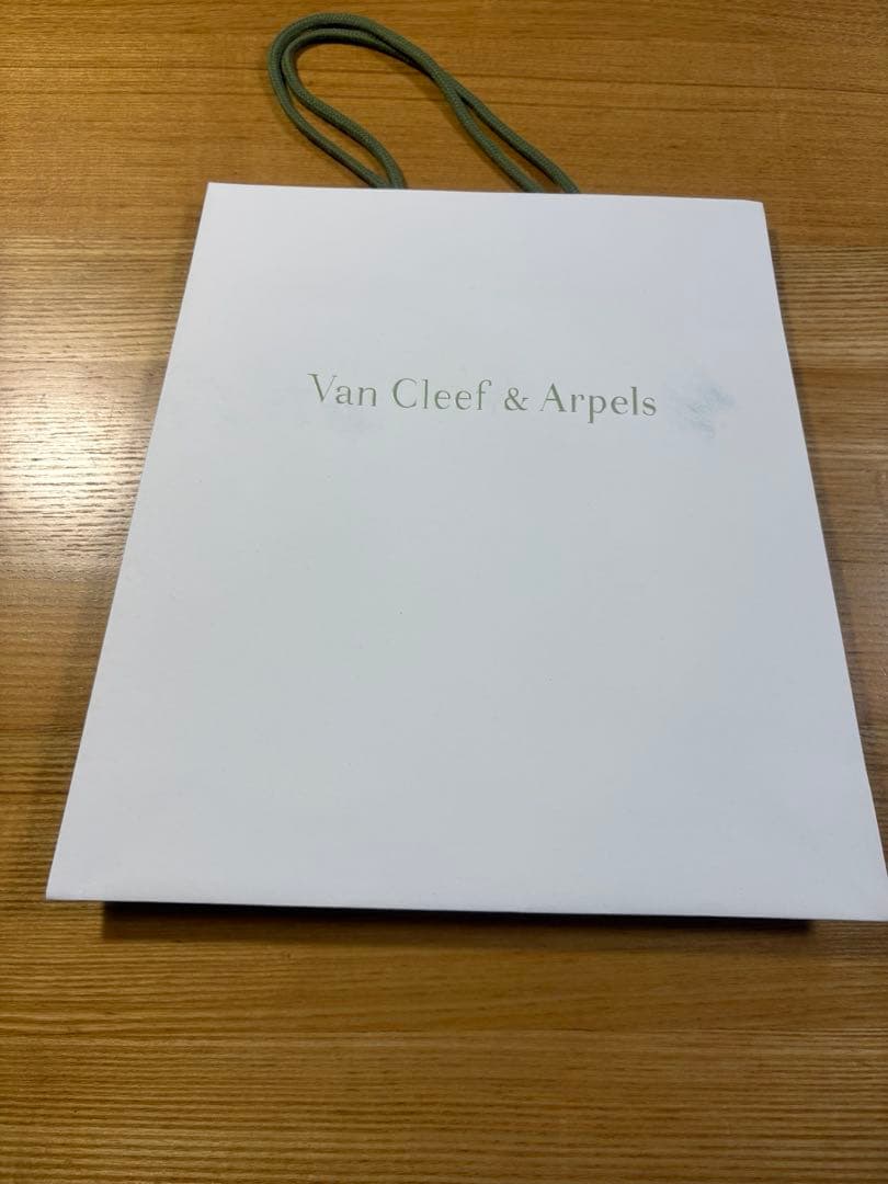 ヴァンクリーフ＆アーペル　プレート　レイノーリモージュ　顧客限定品