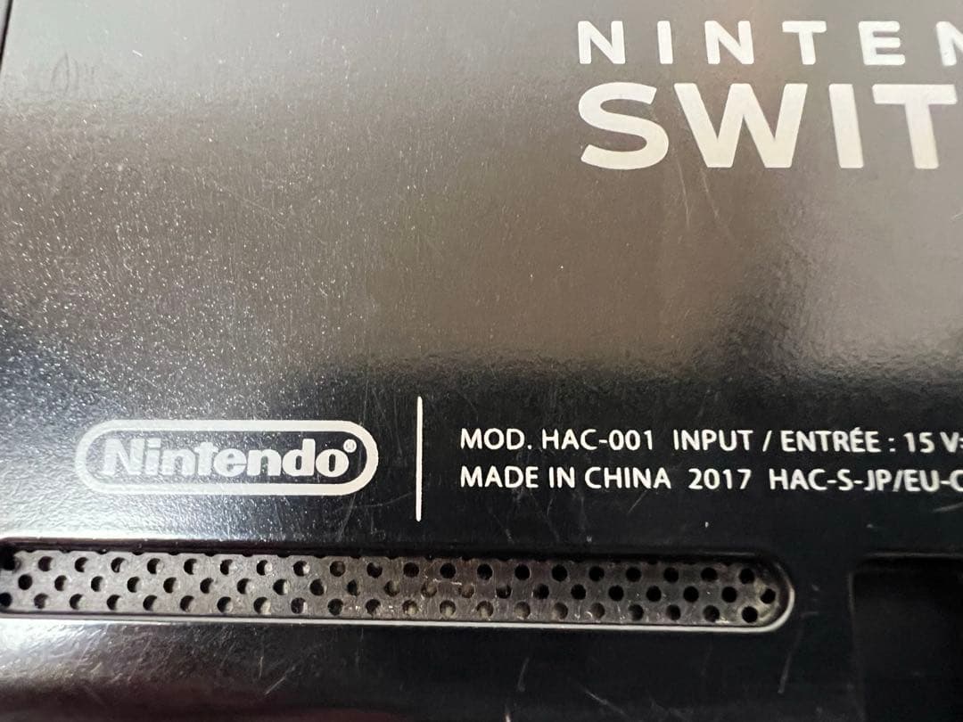 Nintendo Switch 本体 青/赤　HAC001