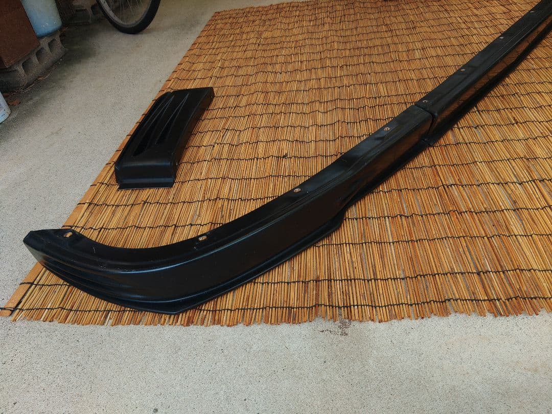 17クオンUD　JHスタイル エアロパーツセット ブラック　スタイル1