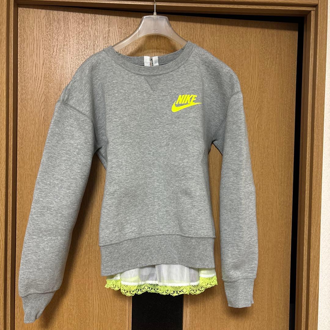 Nike グレー スウェット トレーナー