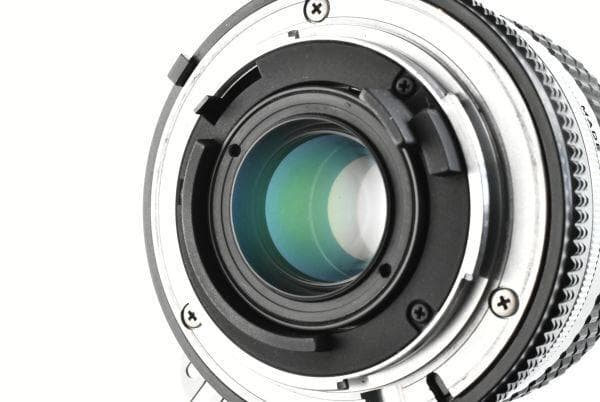 レンズ(単焦点) Nikon Ai-s Ais Nikkor 24mm F2.8 MF Lens