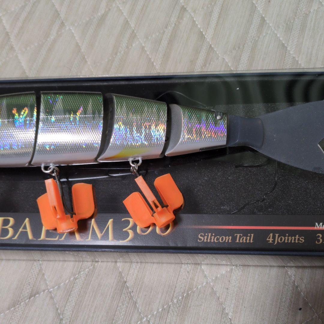 マドネス バラム300 　 レザーハス