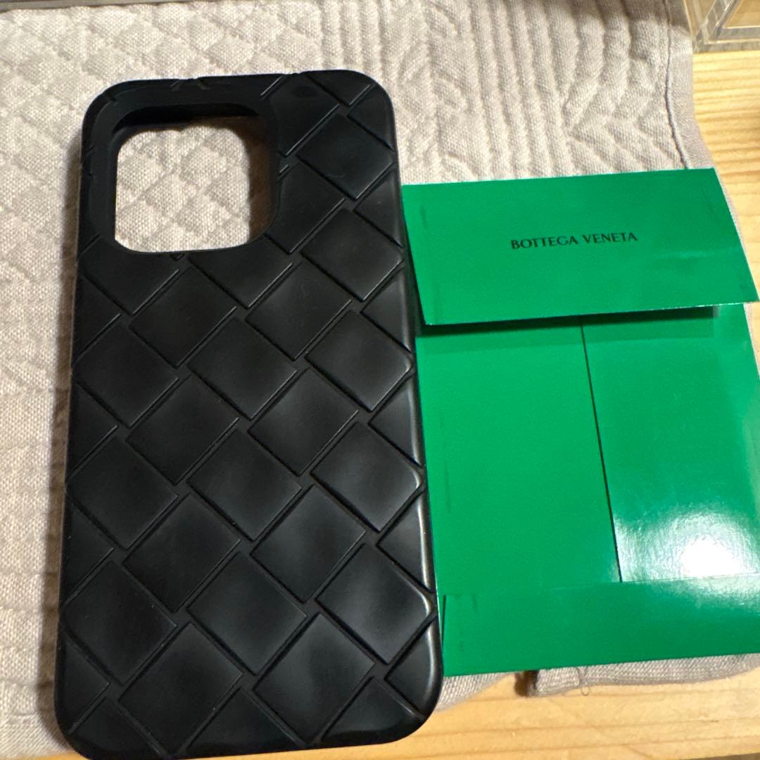 ボッテガヴェネタiPhone 16proラバーケース