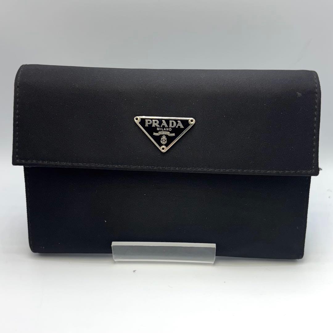 たまねぎかなこ  PRADAプラダ 三つ折り長財布