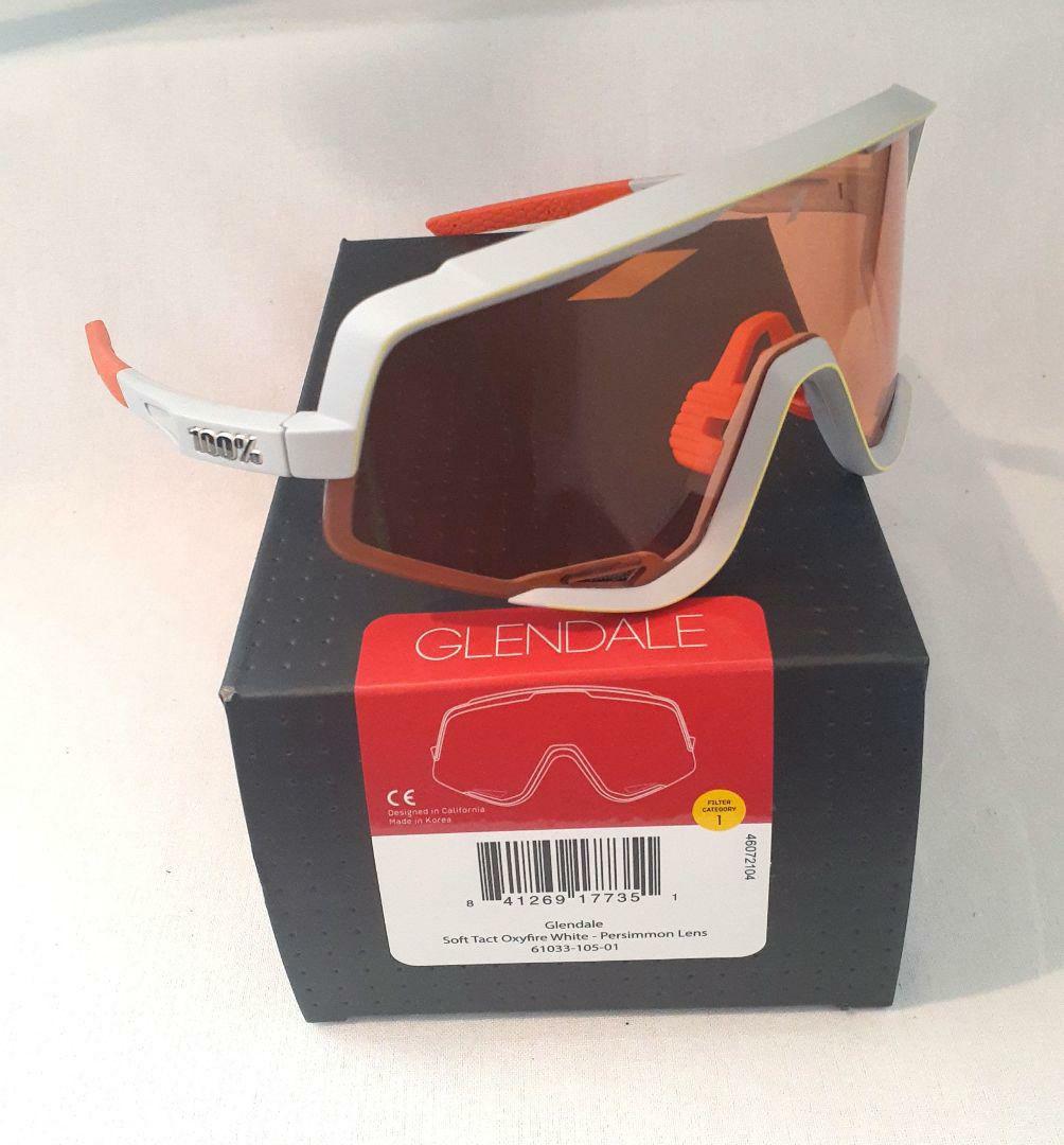 100% Glendale Oxfire ホワイト ワンハンドレッド サングラス