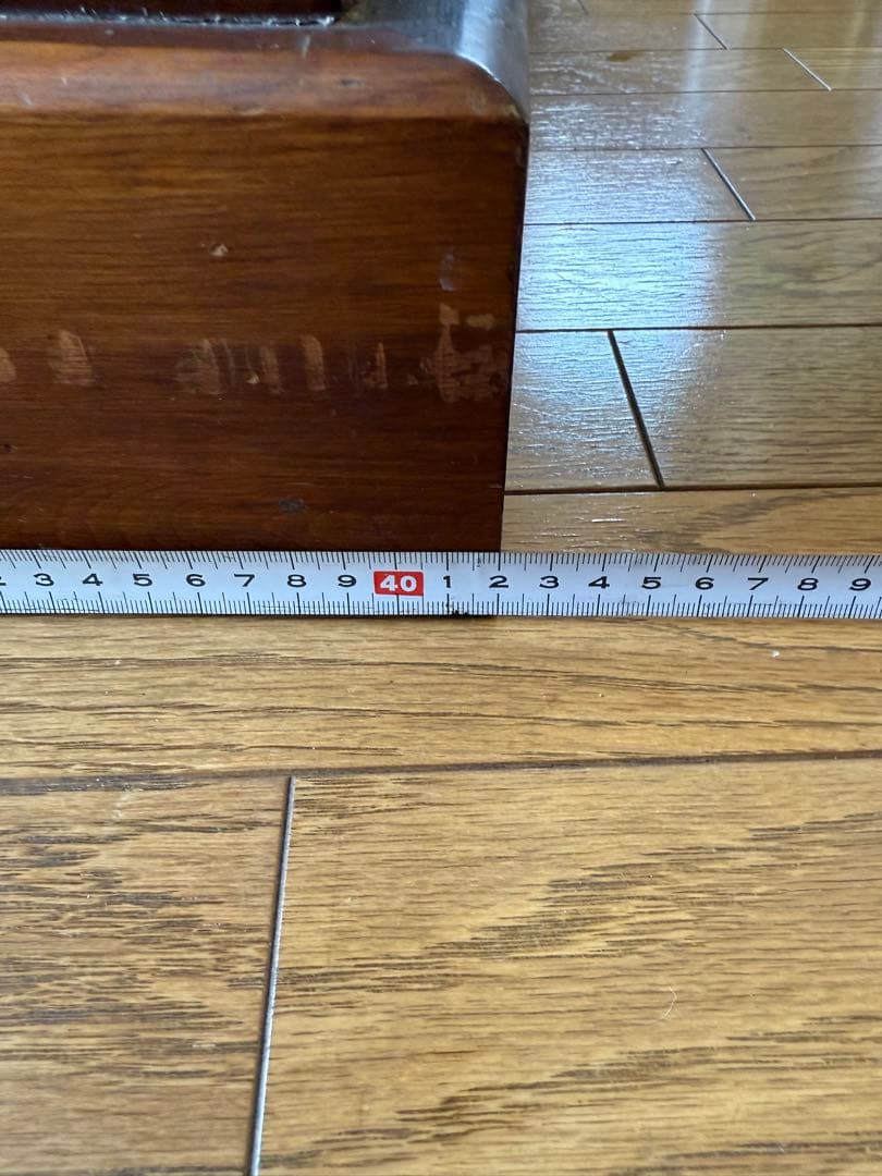 誠工舎　花柄タイル装飾　木製チェスト