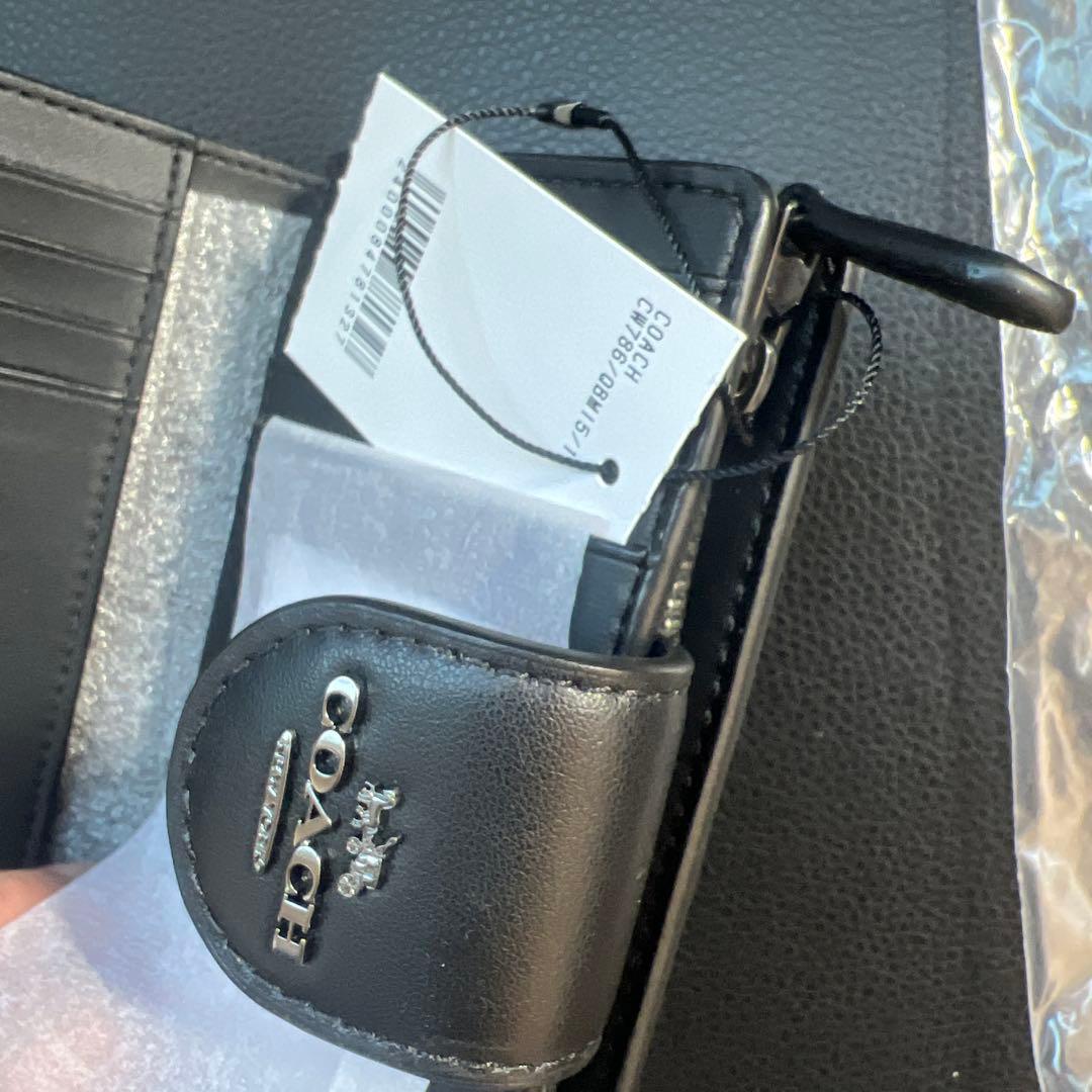 @*✨様 新品 COACH 二つ折り財布