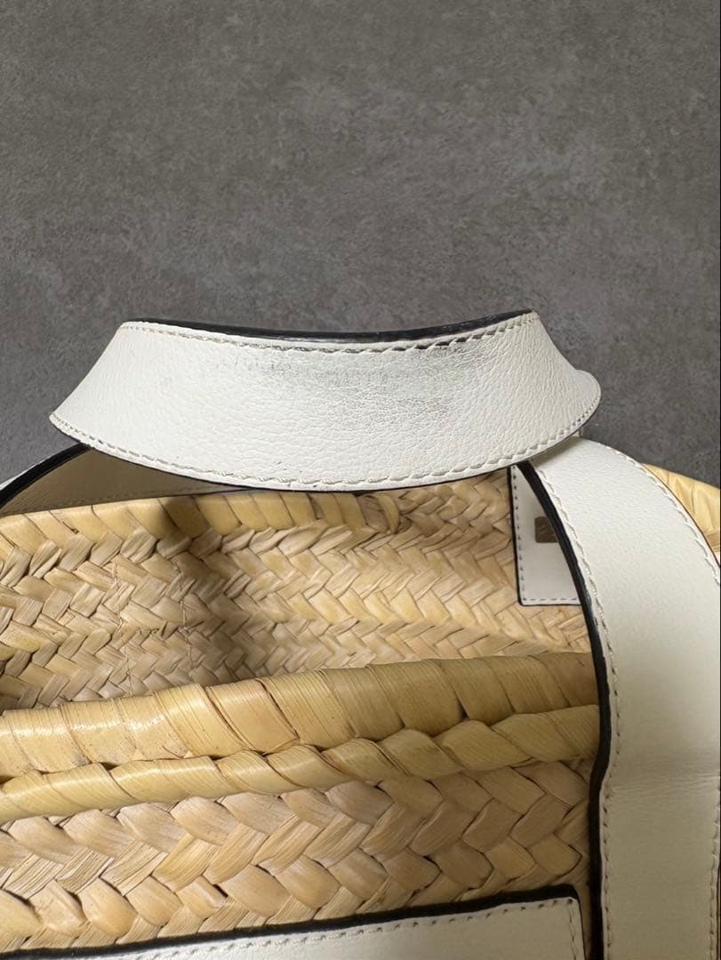 LOEWE かごバッグ ベージュ/ホワイト